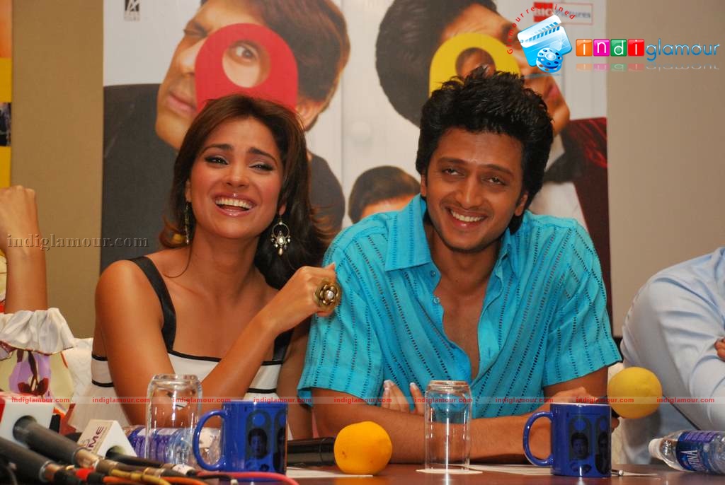 Do Knot Disturb press meet Event hd photo